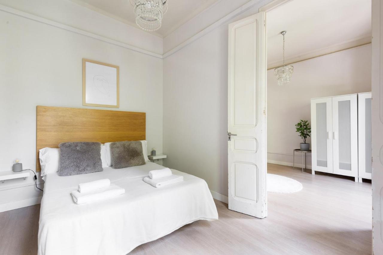 Sagrada Familia III By Enjoy Apartments Barcelona Bagian luar foto